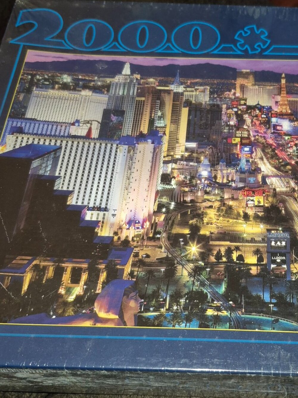 Buffalo Games 2000 Piece Jigsaw Puzzle "Vegas, Baby!" Las Vegas Strip BRAND NEW